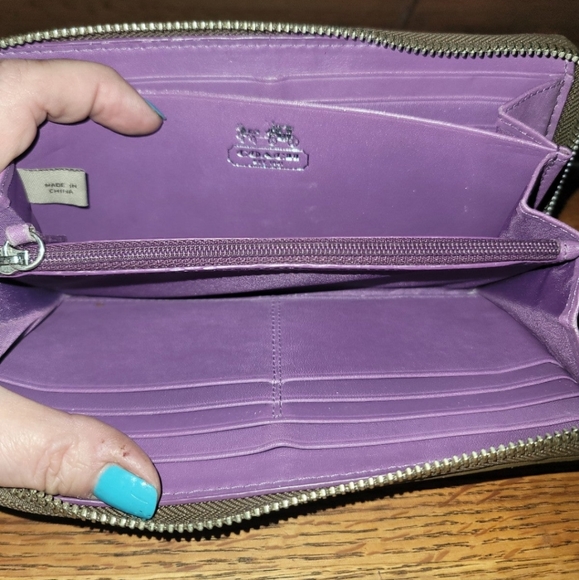 Coach Wallet - Picture 2 of 5